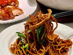 -滩外滩·本帮江浙菜(新天地店)