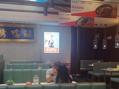 -阿瓦山寨·湘菜现炒·剁椒鱼头王(咸阳总店)