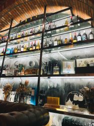 -THE BARN大屋理发馆