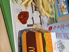 -麦当劳(十字街店)