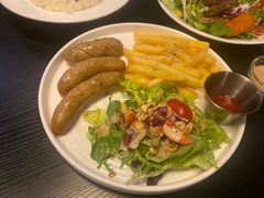 -mordew加州日记西餐&小酒馆(新天地店)