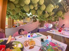 -水桶王国主题餐厅·聚会·生日派对·亲子活动·家庭套餐(亚龙湾希尔顿店)