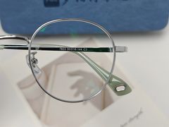 -罗伯特眼镜·蔡司官方授权(罗湖国贸店)