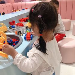 -meland club亲子乐园(石家庄万象城店)