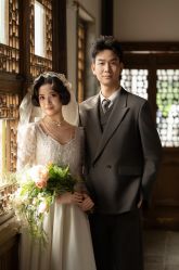 -雪中彩影婚纱摄影·微光艺术中心