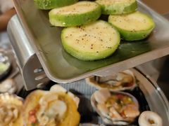 -围炉肉舍•炭烤活鳗•丹东海鲜烤肉(步行街店)