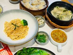 -馋三尺蟹粉小笼(人民广场店)