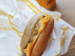 -麦当劳(展览路店)