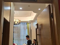 -香山湖家家宴(中山陵店)