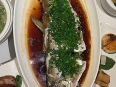 -贝勒爷·酥不腻烤鸭