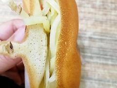 土豆丝香肠-蜗牛蛋烘糕