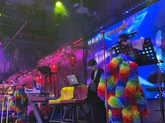 -喜鹊音乐酒馆(西街店)