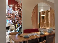 -蜜桃餐厅·伴山(海岸城店)