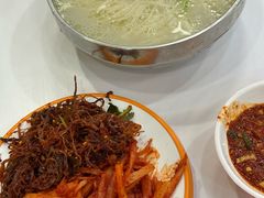 -三姐妹冷面馆(保卫路店)