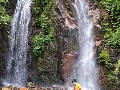 -西岭雪山大飞水景区