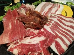 -木槿花韩式炭烤·熟成肉工坊(孙文东路店)