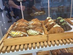 -焙丽拾光(麦凯乐直营店)
