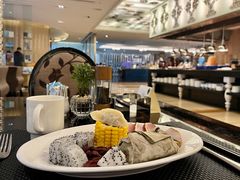 -圣丰索菲特·2 On 988 Café 自助餐厅