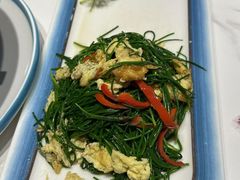 -三江源美食城