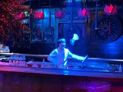 -滨海欢乐昔唐酒吧(财富星座店)