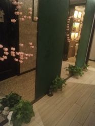 -PE SALON