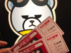 -PLAY HKPOP全息偶像演唱体验馆(威灵顿广场店)