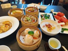 -彩丰楼中餐厅·早茶·点心·粤菜(海口华彩洲际酒店)
