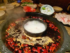 -舒家大院重庆老火锅(纪念塔店)