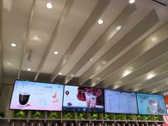 -CoCo都可(湖滨银泰店B区店)