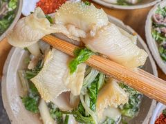 -大众跷脚牛肉馆·非遗传承单位(峨眉山店)