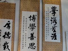 -荒岛实景沉浸密室(江汉路1店)