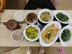 -雪梅月子中心(华侨城店)