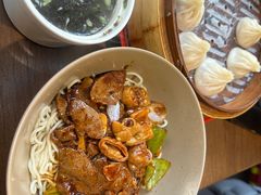 -玖鲜小笼(中山广场店)