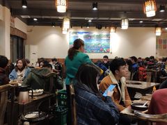 大堂-肖肖酸萝卜鱼火锅(总店)