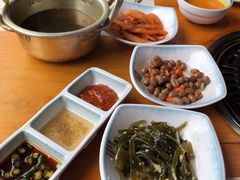 -唯成•韩国炭火烤肉 유성고기