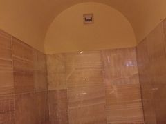 -菲拉拉漫温泉(东环路店)