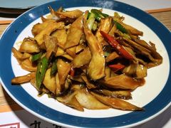 -九锅一堂酸菜鱼(学府凯德店)