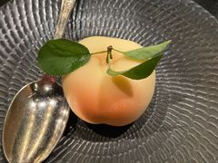 桃子慕斯-杭州西子湖四季酒店·金沙厅