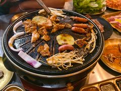 -胡悦里韩式烤肉(芝罘万达广场店)