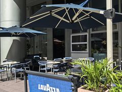 -LAVAZZA拉瓦萨咖啡(中航城君尚购物中心店)