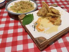 -老郑家东北春饼(龙悦居店)
