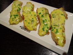 -HIHE Bistro·Oyster Bar(华熙live店)