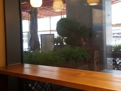-The Habit Burger Grill 哈比特汉堡(爱琴海店)