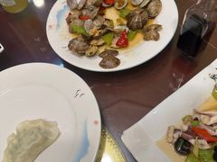 -宾朋海鲜特色美食餐厅·纯手工鲅鱼水饺(兴海路店)