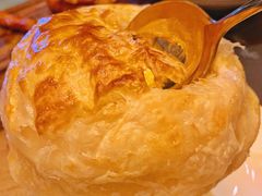 酥皮奶油蘑菇汤-J·one Bistro吉萬酒厨·牛排