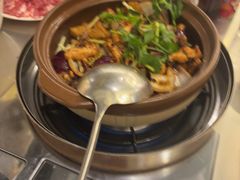 -胡须佬鸡煲四季火锅店(石厦西村直营店)