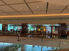 -怡咖啡海鲜自助餐厅(浦东香格里拉店)