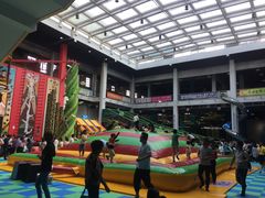 -蒙特利亲子乐园