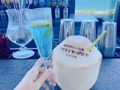 -瑰丽酒店·海吧·天际下午茶·现场DJ·天台酒吧