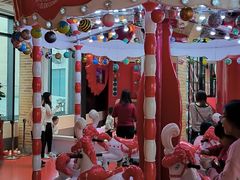 -东方明珠·可口可乐欢乐餐厅